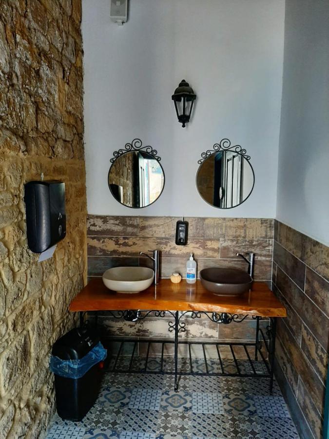Palm Garden Guest House Nikosia Eksteriør bilde