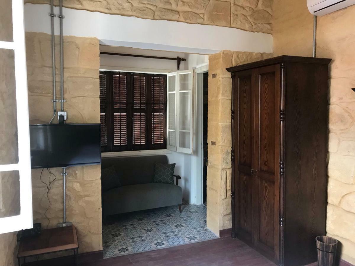 Palm Garden Guest House Nikosia Eksteriør bilde